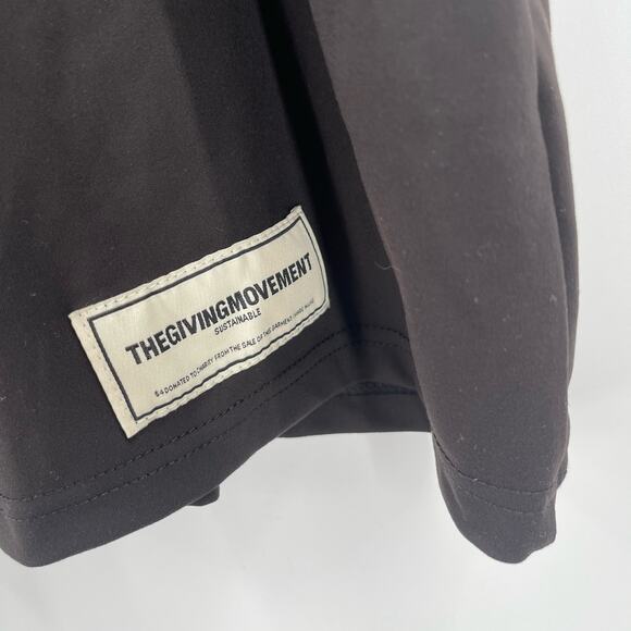 THE GIVING MOVEMENT T-Shirt Mens Size 2XL/3XL Black Sustainable Stretch Casual - Picture 5 of 11